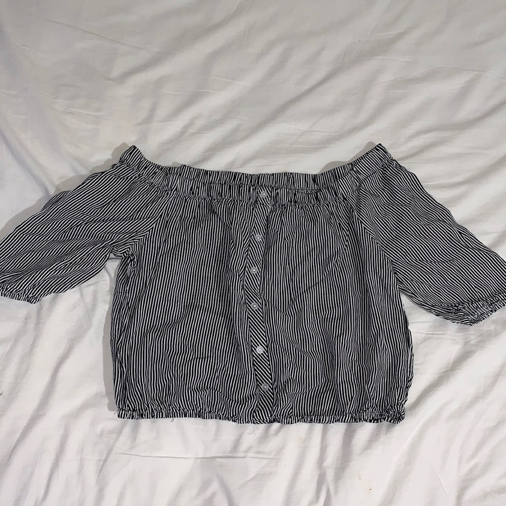 Off The Shoulder Crop Top